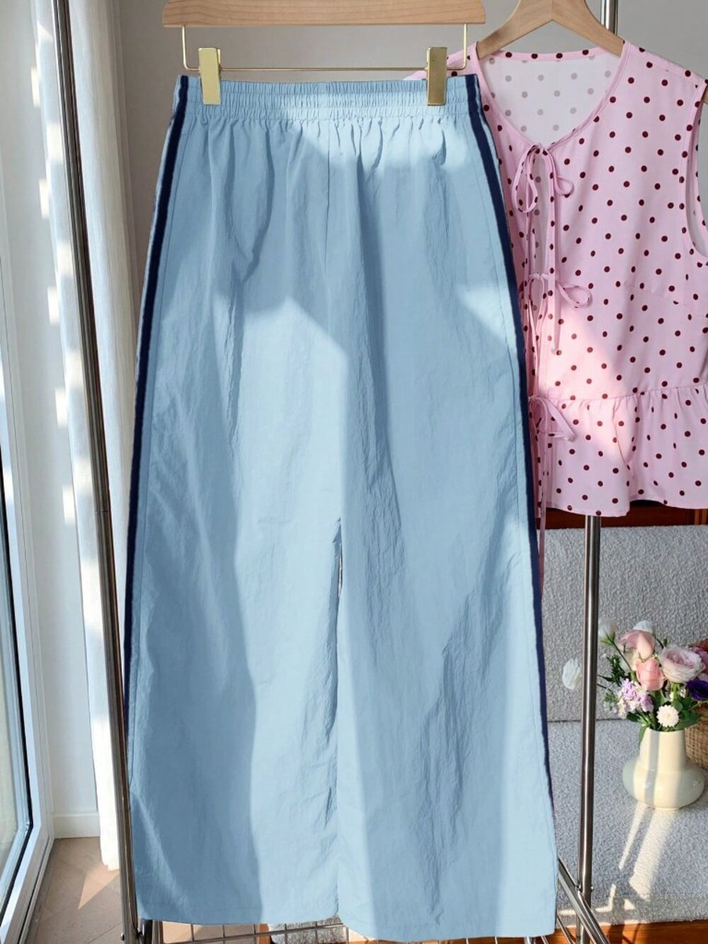 Blue Casual Women's Side Stripe Elastic Waist Loose Sports Pants - Picture 2 of 7
